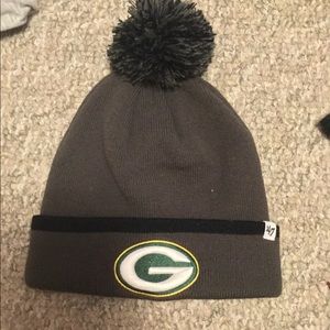 Packers Grey Pom Pom Beanie